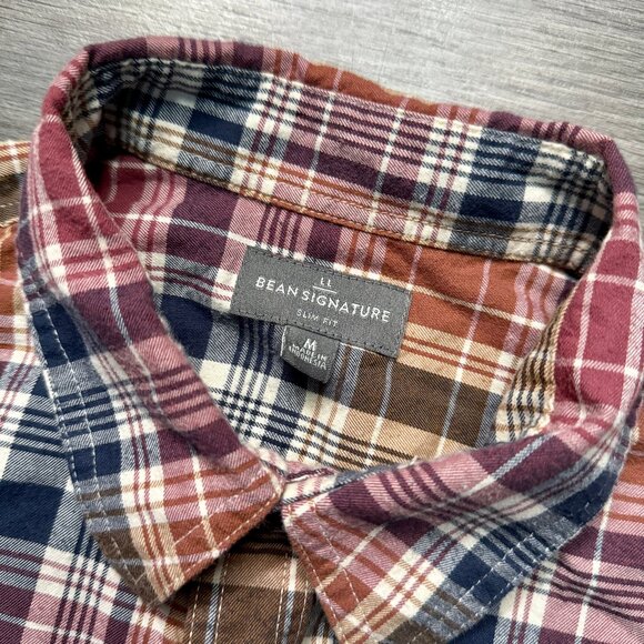 L.L. Bean Men's Signature Heritage Textured Flannel Shirt - Picture 3 of 5